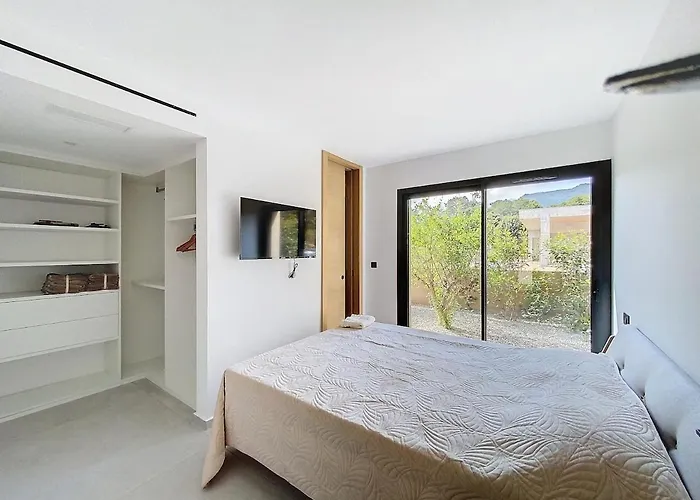 Casa Jean Baptiste * レクシ